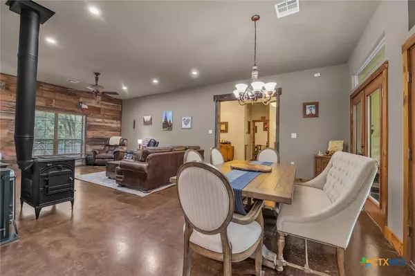 Aquilla, TX 76622,831 County Road 2200