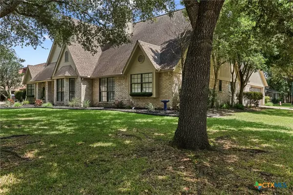 Victoria, TX 77904,505 Turtle Rock DR