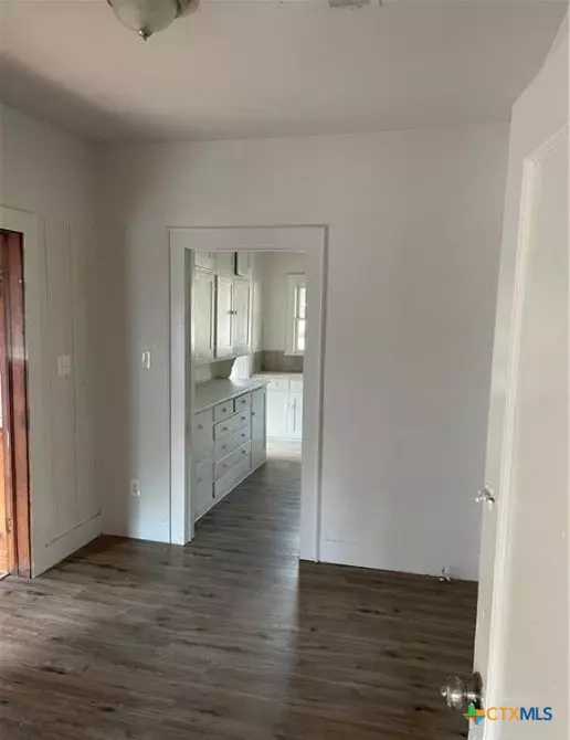 Temple, TX 76504,902 S 27th ST