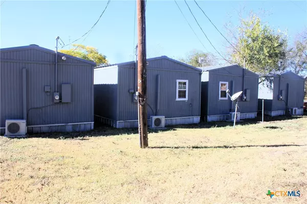 Lometa, TX 76853,301 E Cedar ST #A