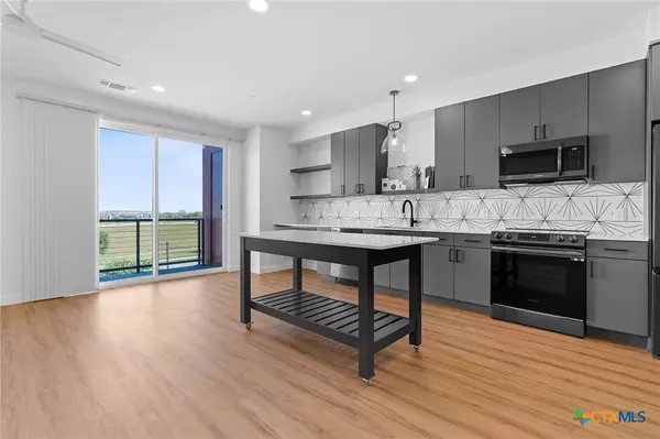 2165 Gabriels PL #1303, New Braunfels, TX 78130