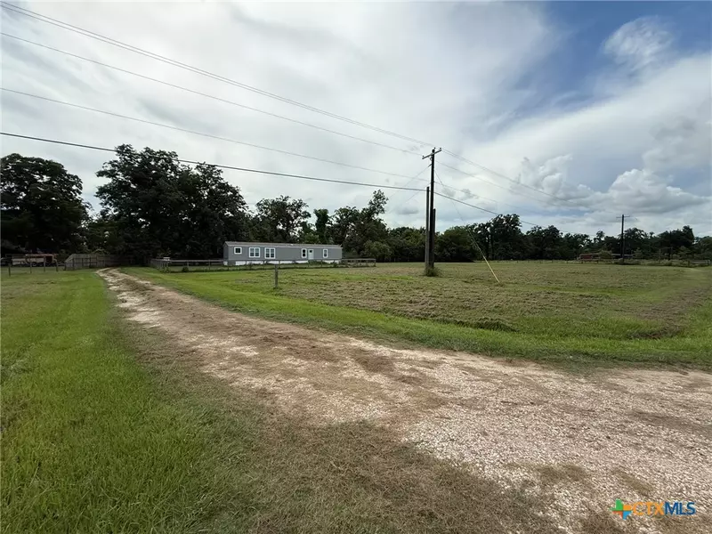4508 COUNTY ROAD 31 RD, Angleton, TX 77515