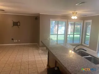 Victoria, TX 77904,419 Paisano DR