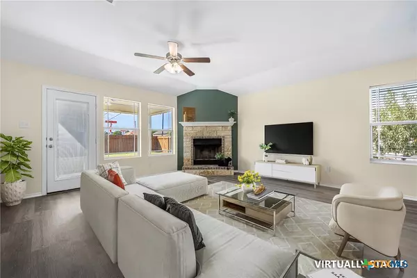 2114 Hamilton LN, Belton, TX 76513