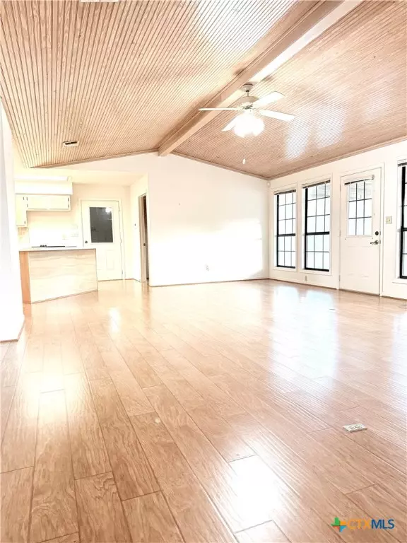 Canyon Lake, TX 78133,257 Paloma DR