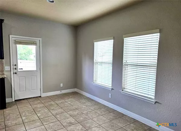 New Braunfels, TX 78132,729 Community DR