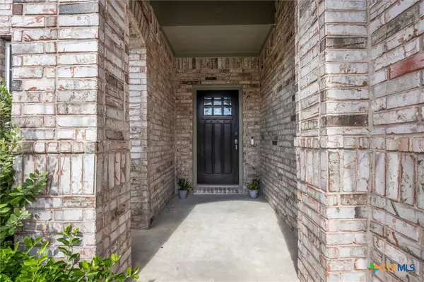 Buda, TX 78610,684 Sugar Cane RD