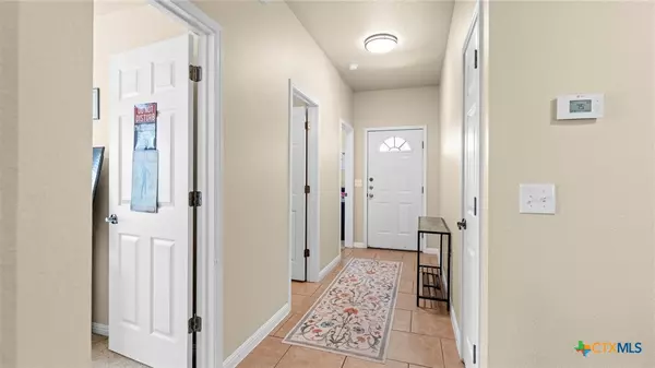 New Braunfels, TX 78130,3021/3023 Douglas Fir DR