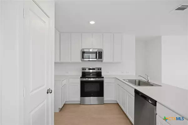 New Braunfels, TX 78130,3326 Noir LN