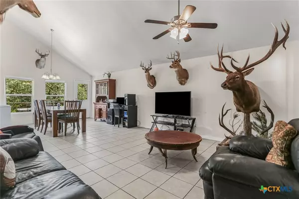 Canyon Lake, TX 78133,Address not disclosed