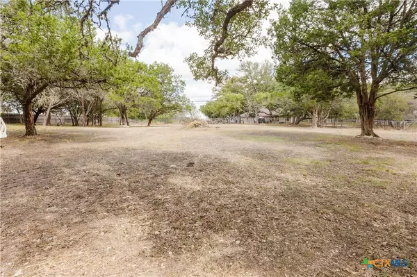 San Marcos, TX 78666,1912 Mulberry CT