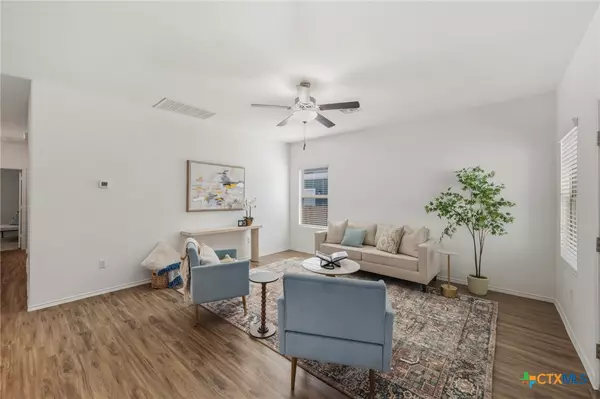 Austin, TX 78744,7200 Tonka LN