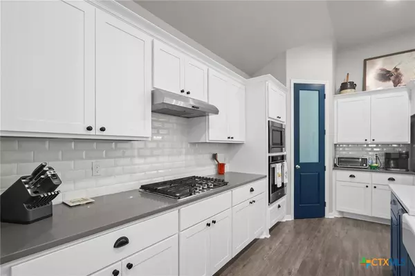 Victoria, TX 77904,209 Flint Rock CT