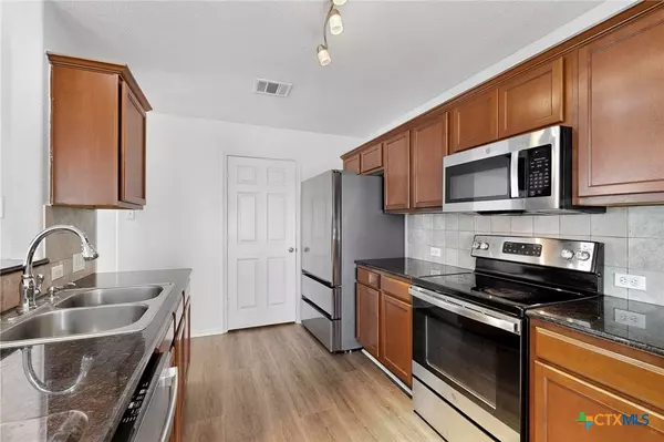 Hutto, TX 78634,219 Lidell ST