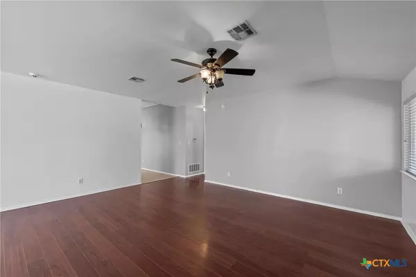 Harker Heights, TX 76548,233 Memory LN