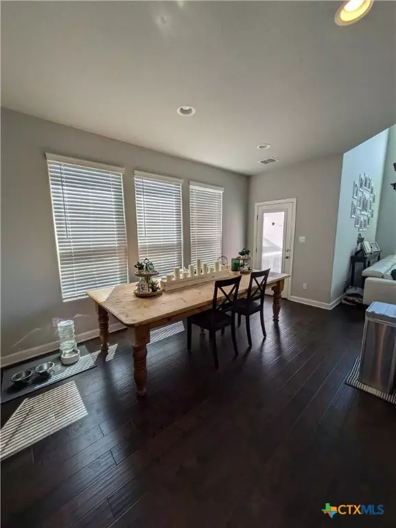 New Braunfels, TX 78130,892 Maple DR