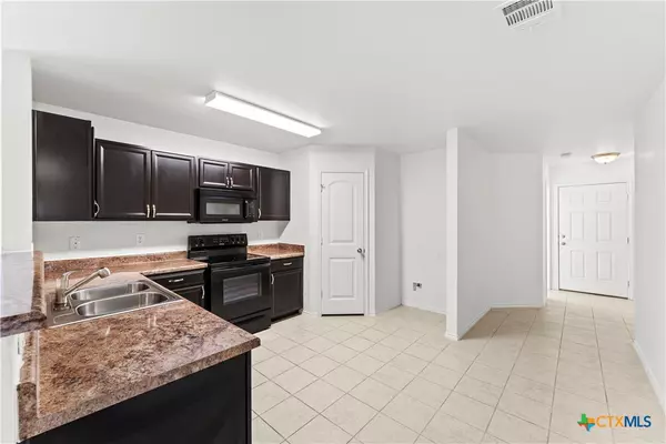 Seguin, TX 78155,1032 Sandwell CT