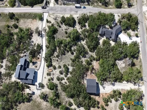 Canyon Lake, TX 78133,562 Prairie Tea LN