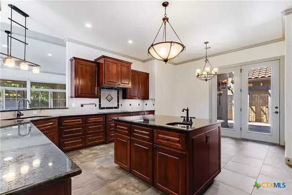 Horseshoe Bay, TX 78657,101 Blanco CT