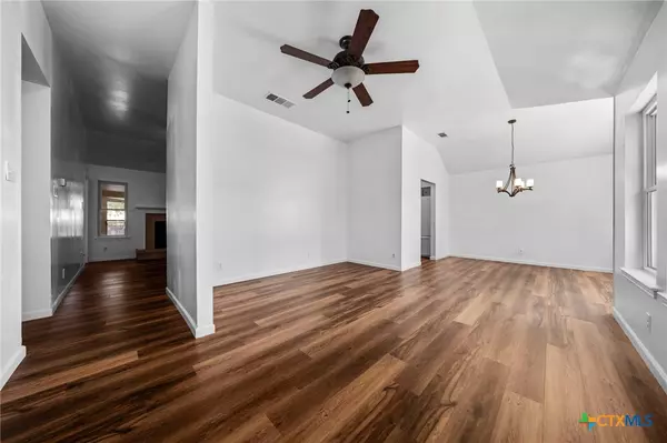 Killeen, TX 76542,4810 CASTLEWOOD DR