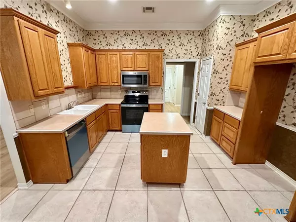 Belton, TX 76513,716 Athens CV