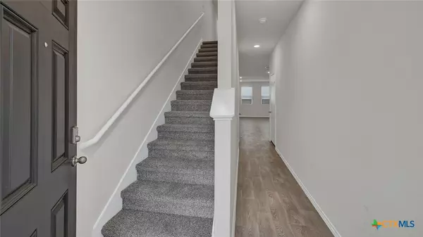 Maxwell, TX 78656,206 KENDALL LN