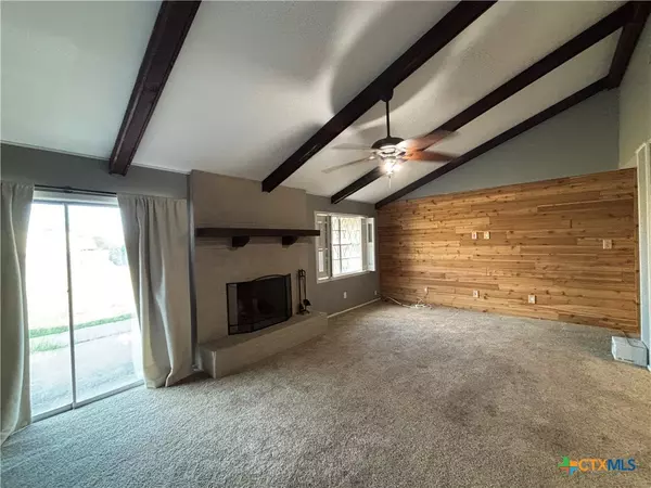 Victoria, TX 77905,516 Dove