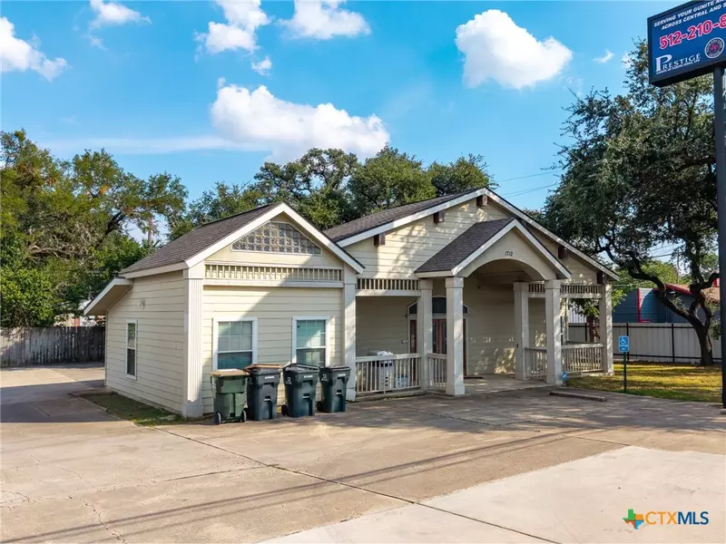 1712 N Interstate 35, San Marcos, TX 78666