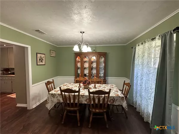 Victoria, TX 77904,103 Oxford ST