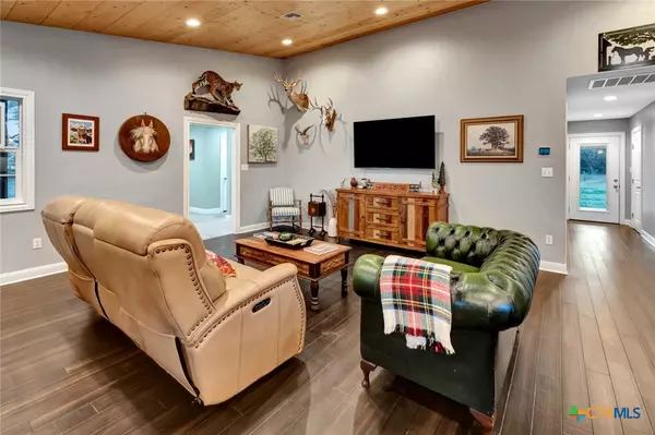 Edna, TX 77957,2133 CR 125