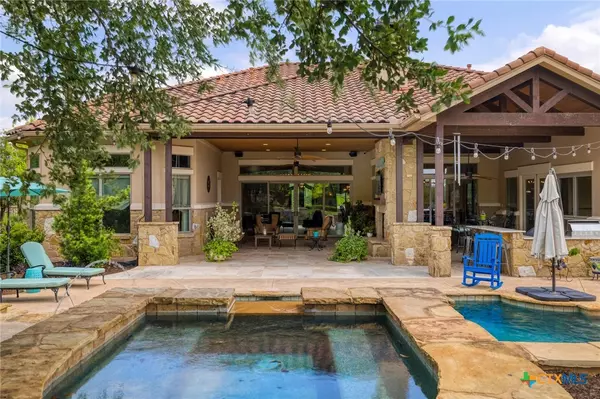 700 Zen Gardens TER, Austin, TX 78732