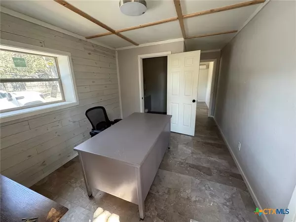 Cameron, TX 76520,2802 W 4th Street