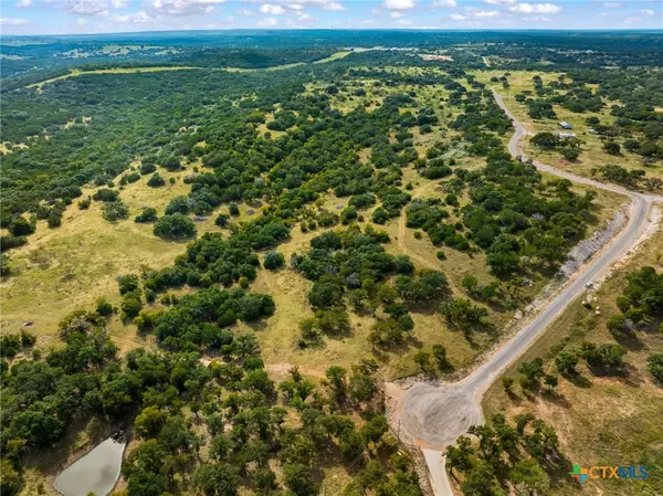 San Saba, TX 76877,214 Fawn CT