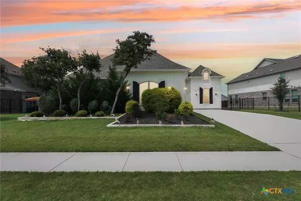 1104 Scenic Oaks DR, Georgetown, TX 78628