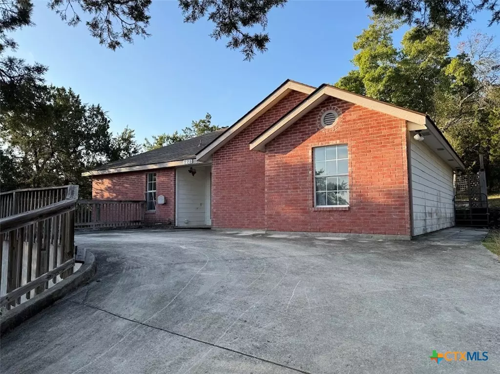 Canyon Lake, TX 78133,221 N Scenic LOOP