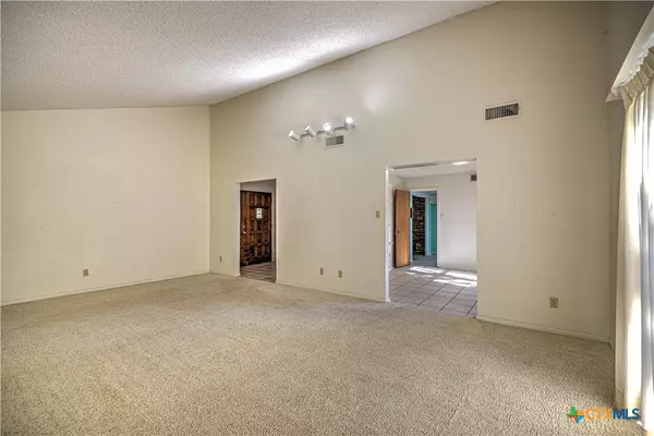 Belton, TX 76513,176 Maple TRL