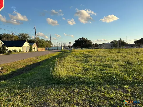 Refugio, TX 78377,302 W Fannin ST