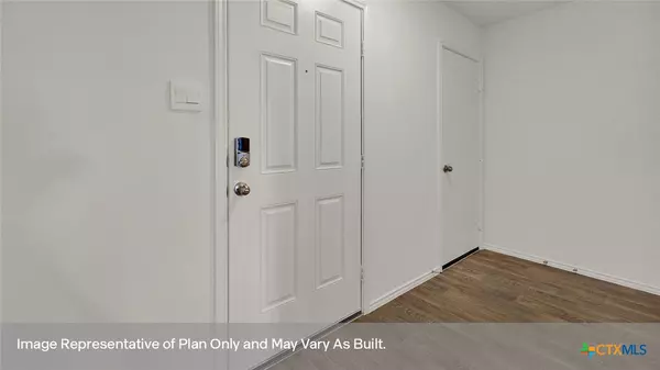 New Braunfels, TX 78130,734 JENNIFER WAY