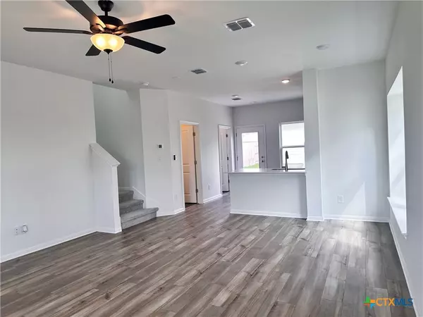 San Marcos, TX 78666,124 Rollingwood DR