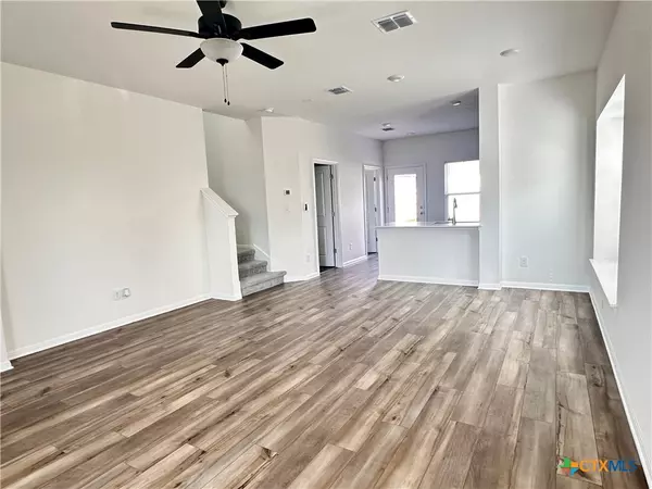 San Marcos, TX 78666,124 Rollingwood DR