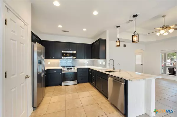 New Braunfels, TX 78130,1618 Cotton Crossing LN