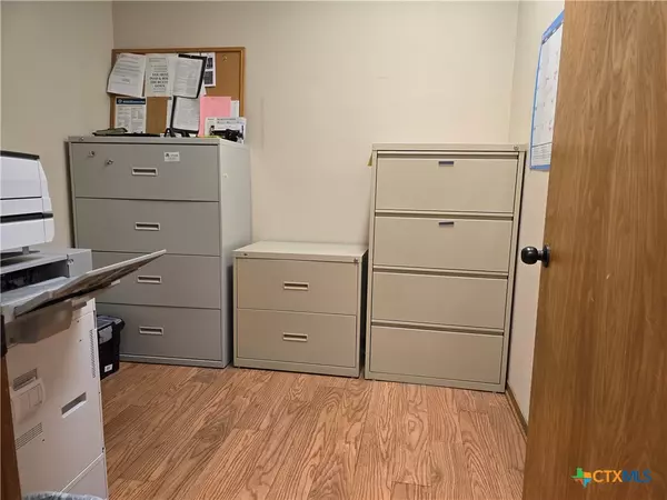 Gatesville, TX 76528,113 S 7th ST