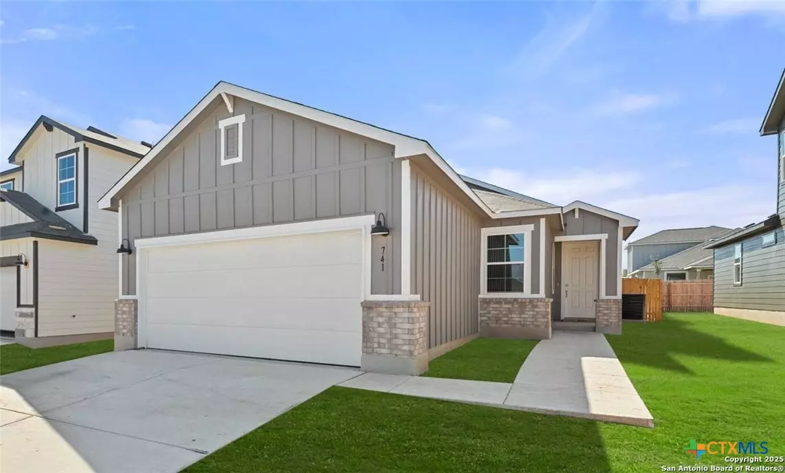 New Braunfels, TX 78130,741 Whitman ST