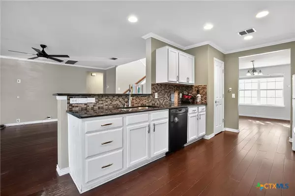 Schertz, TX 78108,5424 Storm King