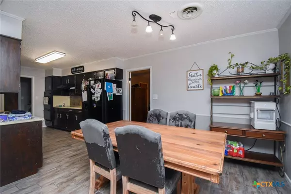 Victoria, TX 77904,206 Gettysburg DR