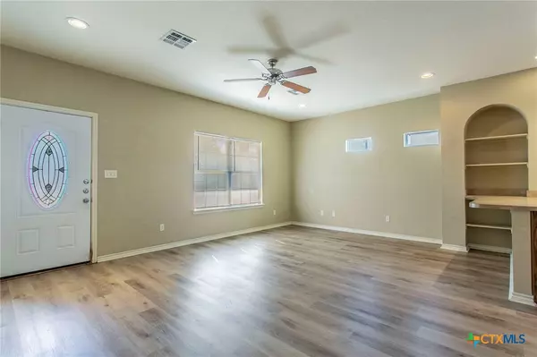 Belton, TX 76513,1124 N Penelope ST