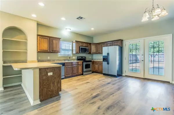 Belton, TX 76513,1124 N Penelope ST