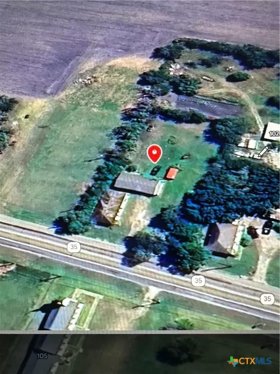 106 State Highway 35, Tivoli, TX 77990