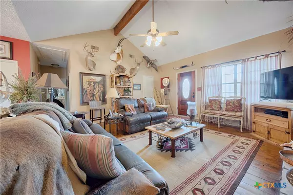 Sublime, TX 77986,1185 County Road 146