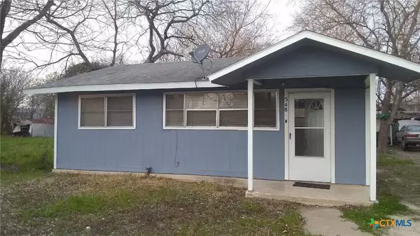 548 Newton AVE, Seguin, TX 78155
